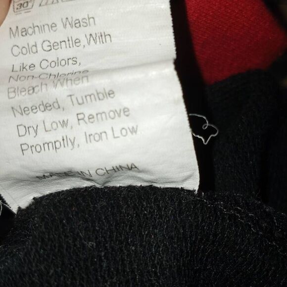 SHEIN BLACK & RED CROPPED TOP SZ.L EUC - Picture 6 of 6